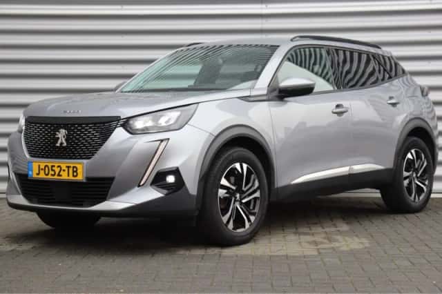 Peugeot 2008 (2020) thumbnail 1