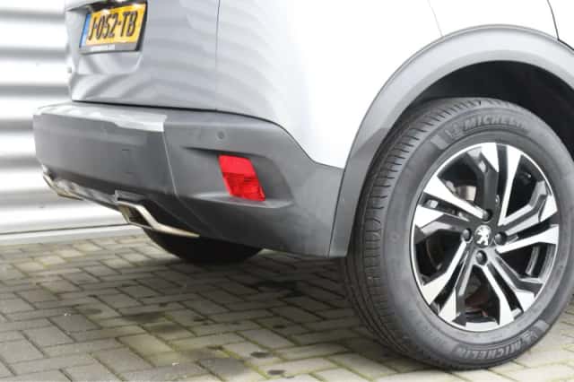 Peugeot 2008 (2020) thumbnail 11