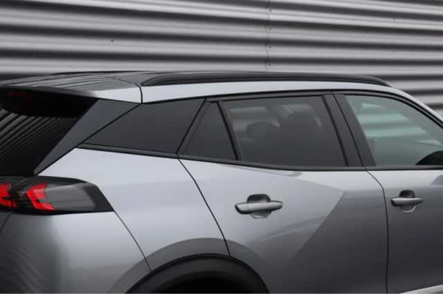 Peugeot 2008 (2020) thumbnail 12