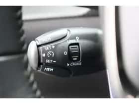 Peugeot 2008 (2020) thumbnail 22