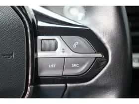 Peugeot 2008 (2020) thumbnail 26