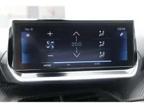 Peugeot 2008 (2020) thumbnail 35