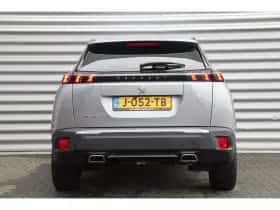 Peugeot 2008 (2020) thumbnail 8