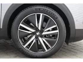 Peugeot 3008 (2024) thumbnail 11