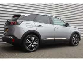 Peugeot 3008 (2024) thumbnail 9
