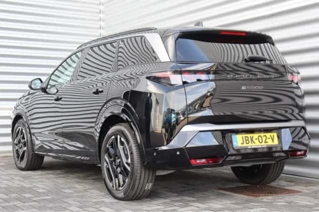 Peugeot E-5008 (2025) thumbnail 9