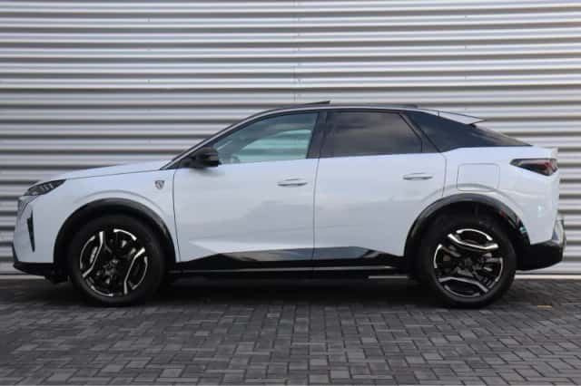 Peugeot e-3008 (2025) thumbnail 2