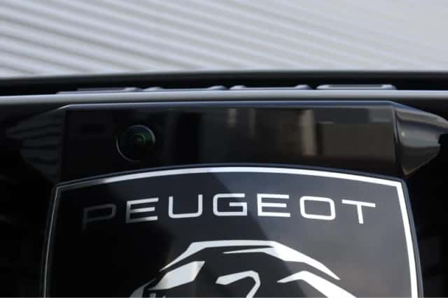 Peugeot e-3008 (2025) thumbnail 17