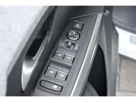 Peugeot e-3008 (2025) thumbnail 27