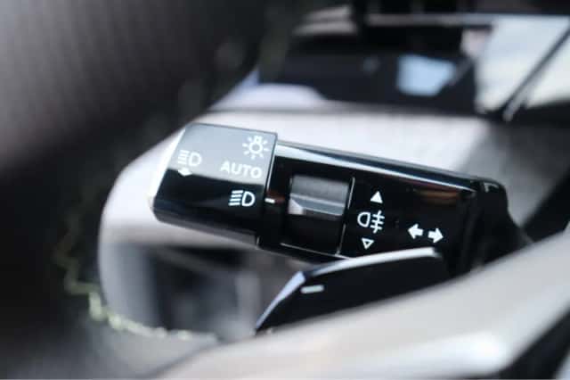 Peugeot e-3008 (2025) thumbnail 28