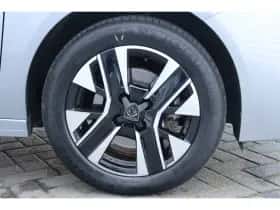 Peugeot 208 (2024) thumbnail 11