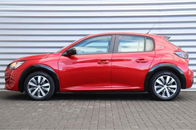 Peugeot e-208 (2022) thumbnail 2