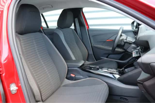 Peugeot e-208 (2022) thumbnail 16