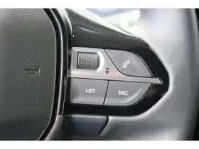 Peugeot e-208 (2022) thumbnail 24