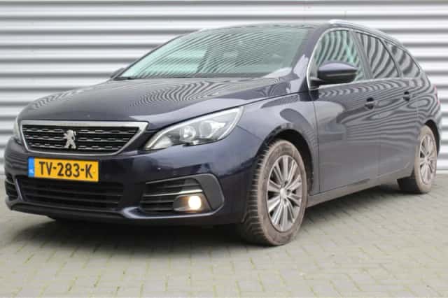 Peugeot 308 (2018) thumbnail 1