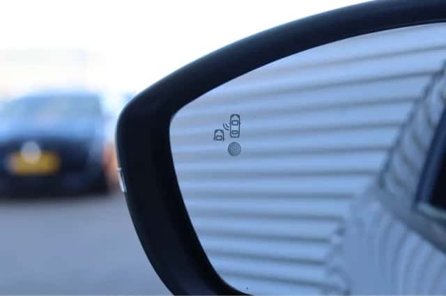 Peugeot 2008 (2024) thumbnail 14