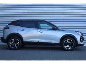 Peugeot 2008 (2024) thumbnail 3
