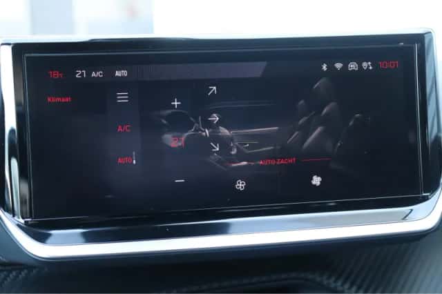 Peugeot 2008 (2024) thumbnail 38