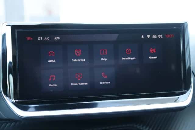 Peugeot 2008 (2024) thumbnail 40