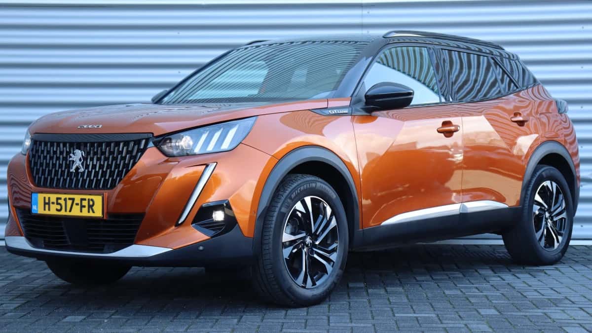 Peugeot 2008 (2020) — foto 1