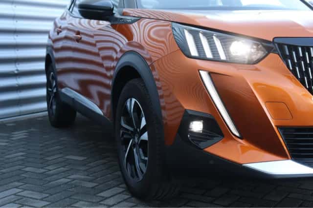 Peugeot 2008 (2020) thumbnail 17