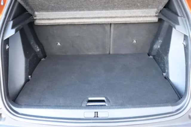 Peugeot 2008 (2020) thumbnail 19