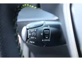 Peugeot 2008 (2020) thumbnail 25