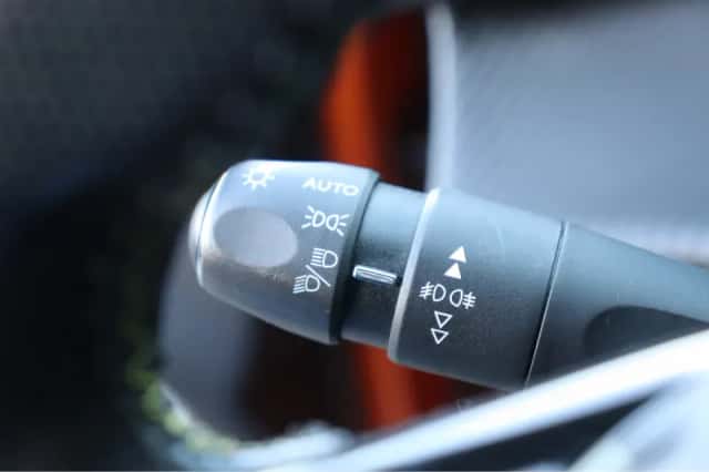 Peugeot 2008 (2020) thumbnail 26