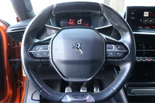 Peugeot 2008 (2020) thumbnail 32