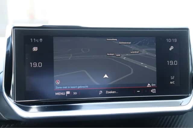 Peugeot 2008 (2020) thumbnail 34