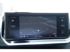 Peugeot 2008 (2020) thumbnail 34