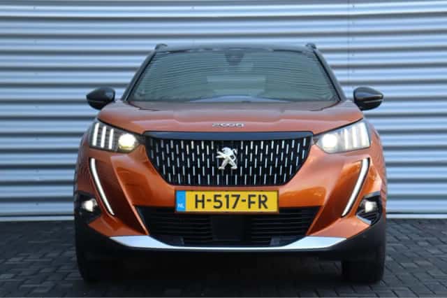 Peugeot 2008 (2020) thumbnail 5