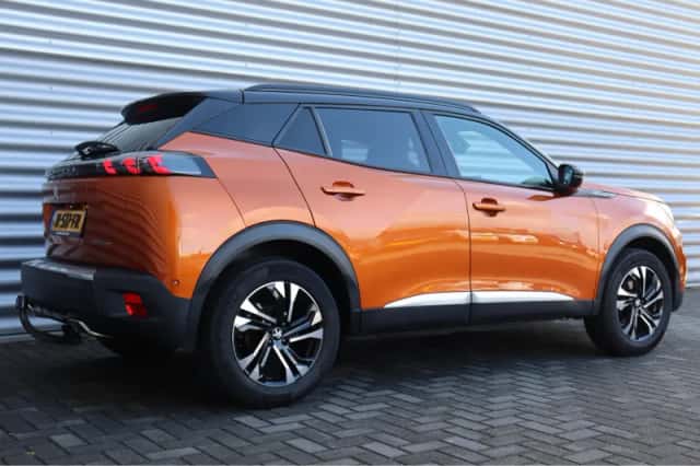 Peugeot 2008 (2020) thumbnail 9
