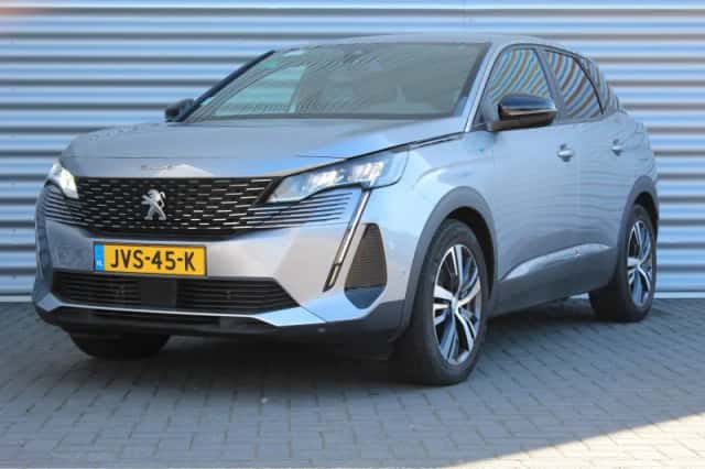 Peugeot 3008 (2023) thumbnail 1