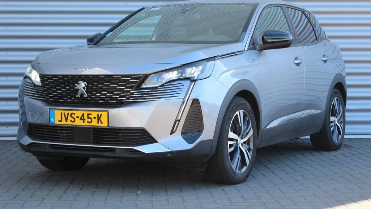 Peugeot 3008 (2023) — foto 1