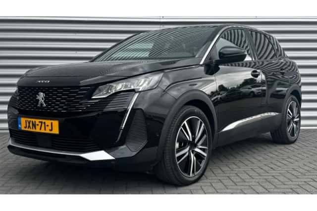 Peugeot 3008 (2024) thumbnail 1