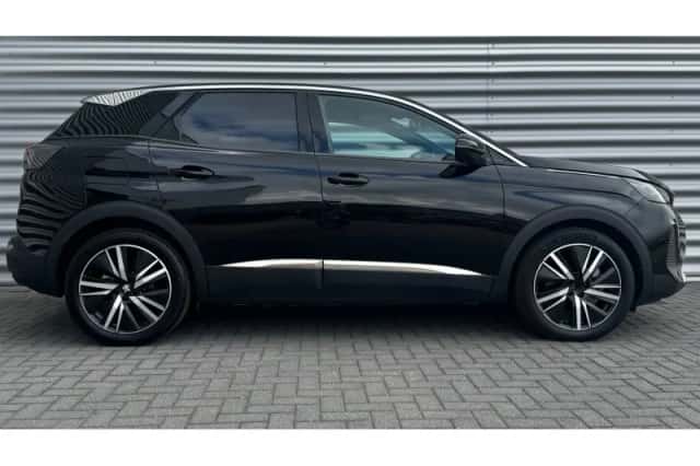 Peugeot 3008 (2024) thumbnail 3