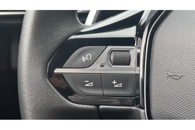 Peugeot 3008 (2024) thumbnail 24