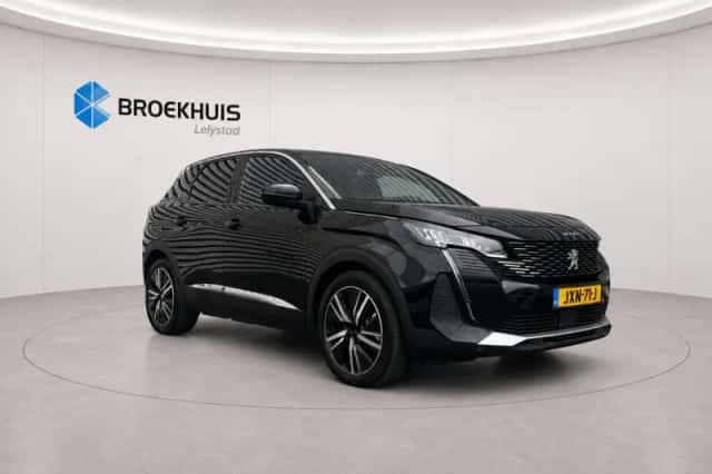 Peugeot 3008 (2024) thumbnail 4