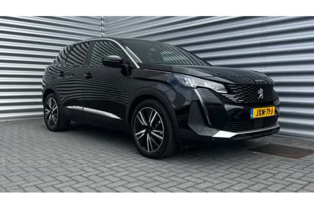 Peugeot 3008 (2024) thumbnail 4
