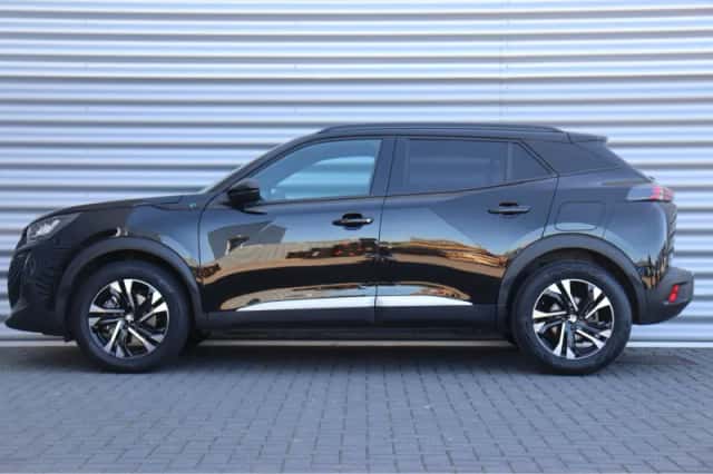 Peugeot e-2008 (2023) thumbnail 2