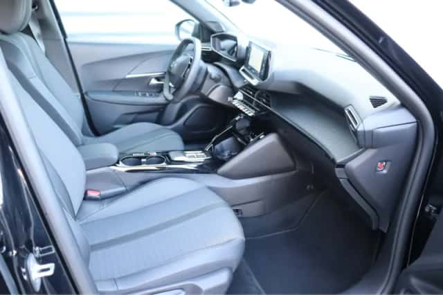 Peugeot e-2008 (2023) thumbnail 19