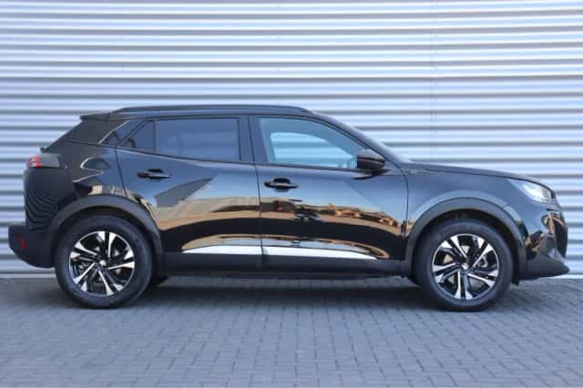 Peugeot e-2008 (2023) thumbnail 3