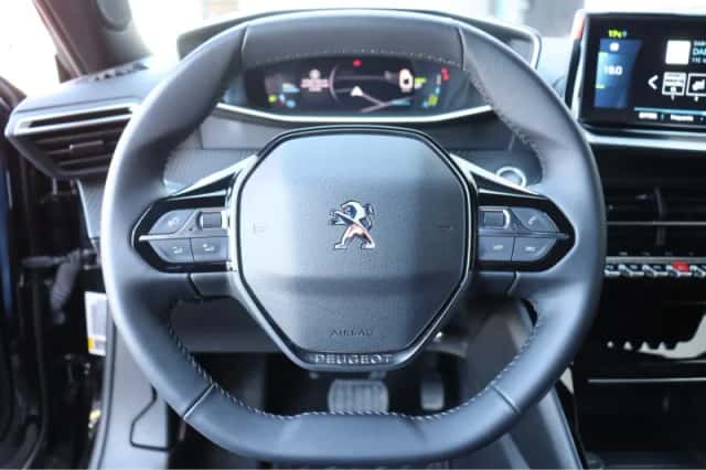 Peugeot e-2008 (2023) thumbnail 29