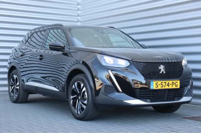 Peugeot e-2008 (2023) thumbnail 4