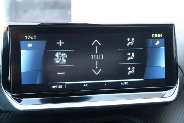 Peugeot e-2008 (2023) thumbnail 34