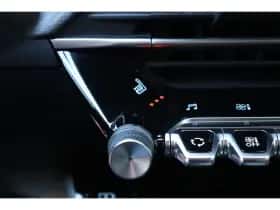 Peugeot e-2008 (2023) thumbnail 35