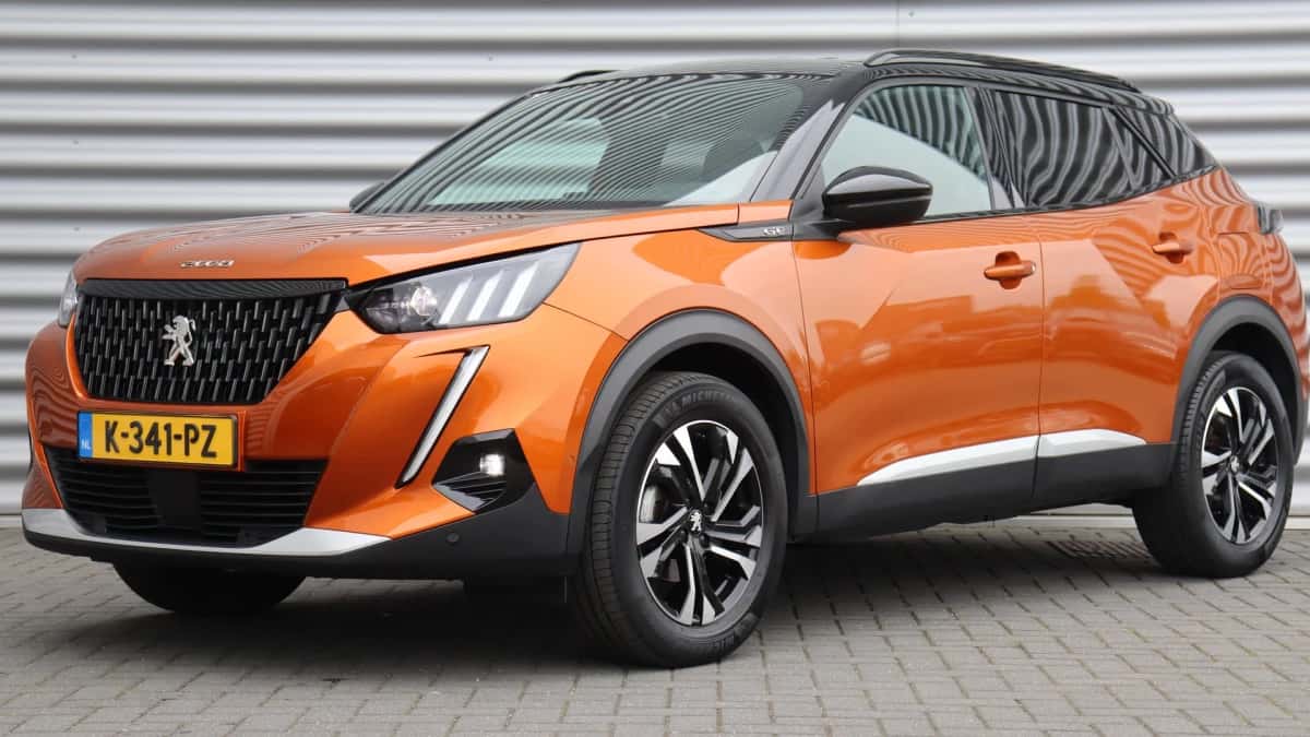 Peugeot 2008 (2021) — foto 1