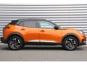Peugeot 2008 (2021) thumbnail 3