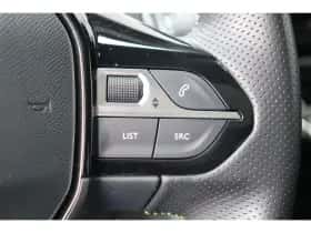 Peugeot 2008 (2021) thumbnail 26
